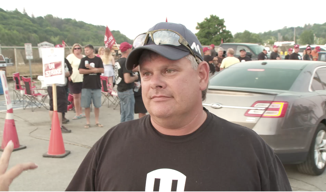 Gary Lynch President of Local 16-0