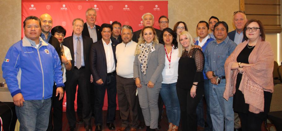 Jerry Dias, Renaud Gagné, Joie Warnock and Lana Payne with a delegation of North American labour activists.