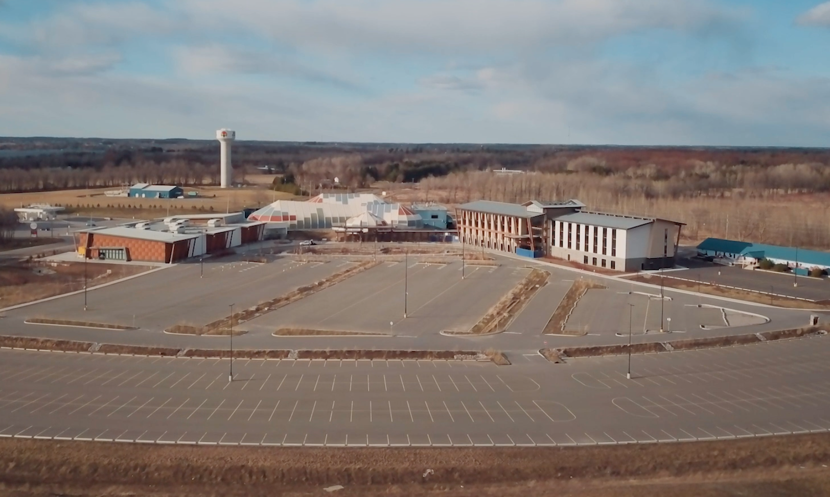 Arial view of a shut down casino and an empty parking lot