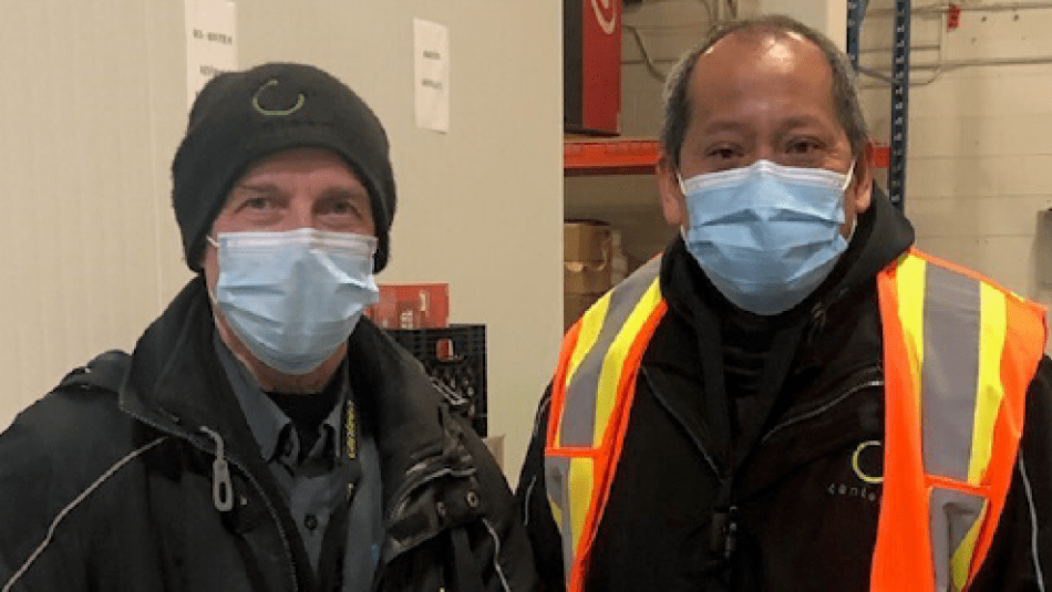 Des membres de la section locale 414 d'Unifor chez Canteen Canada