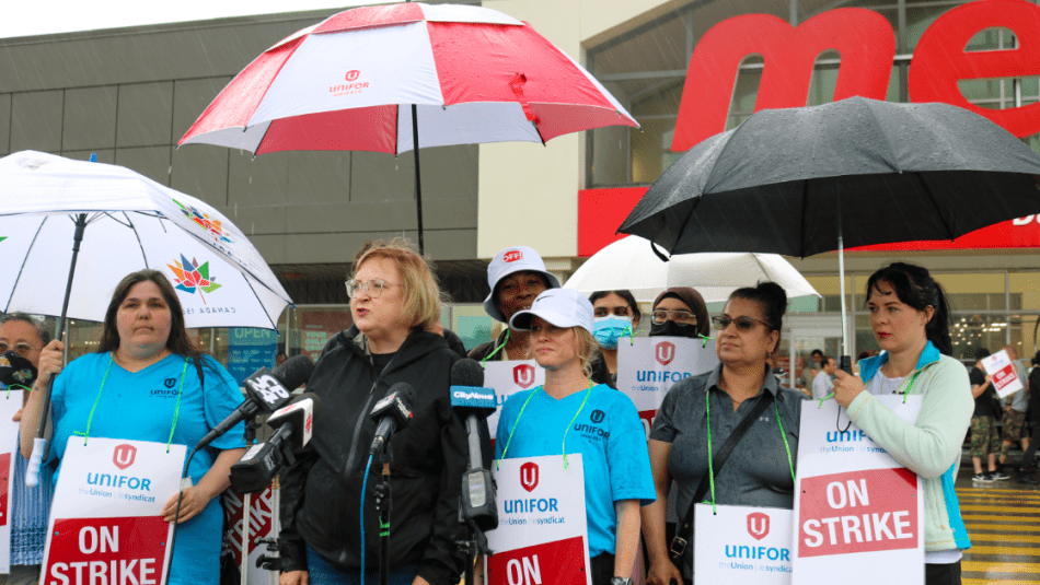 Lana Payne, Unifor National President, speaks at a media availability alongside frontline Metro grocery workers.