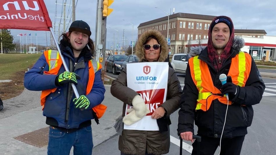 Local 462 bargaining committee members.