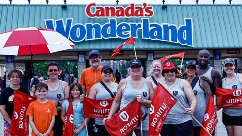 A group of people outside of Canada's Wonderland