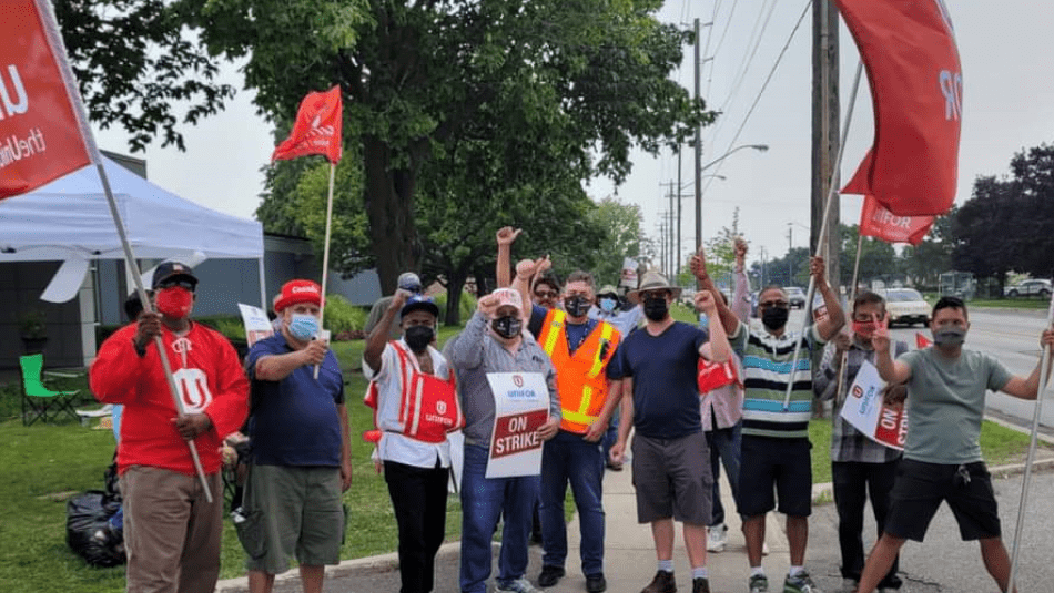 Workers from Unifor Local 591-G protesting at Active Exhaust manufacturing site in Scarborough