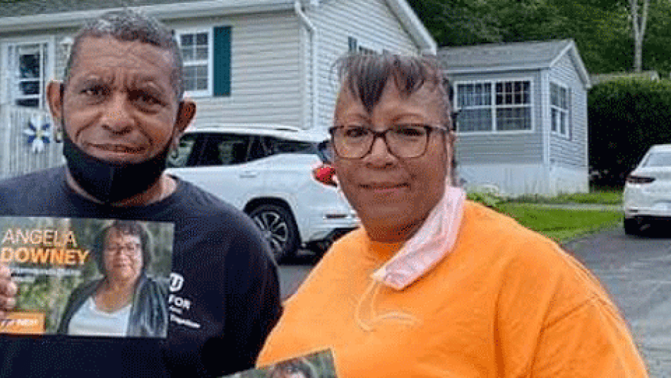 NDP Candidate and Unifor Local 4606 member Angela Downey canvasing in Hammonds-Plains-Lucasville.