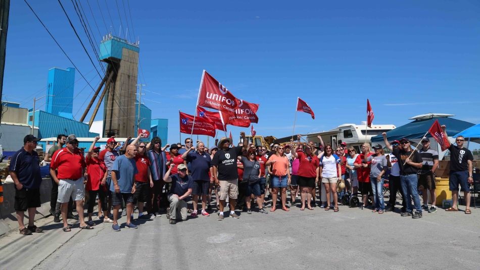 Members from across Ontario mobilized to support members of Local 16-0 in Goderich, Ontario in the summer of 2018.