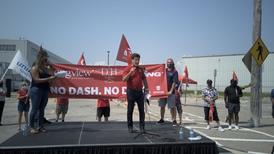 Unifor National President Jerry Dias at the De Havilland picket line