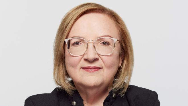 Lana Payne's Headshot