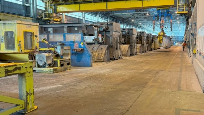 equipment on floor of aluminum plant