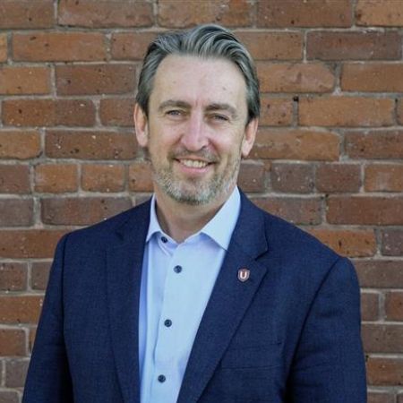 Gavin McGarrigle's headshot