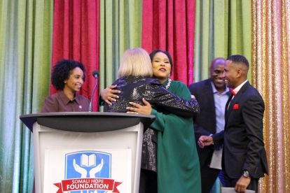Lana Payne embraces Somali Hope Foundation cofounder