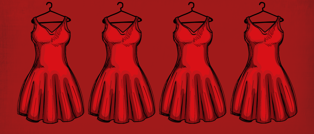quatre robes rouges sur cintres