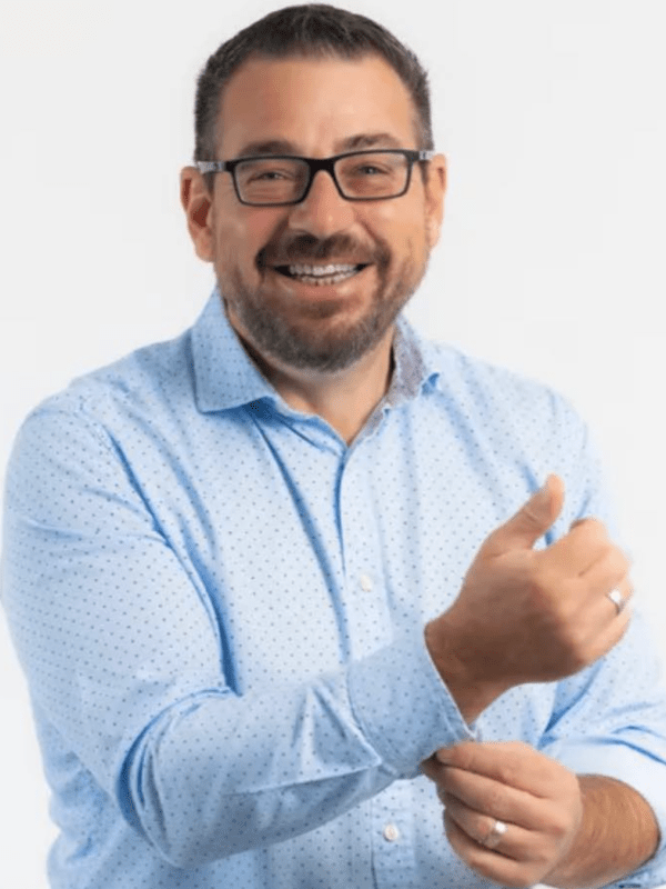 Daniel Cloutier headshot