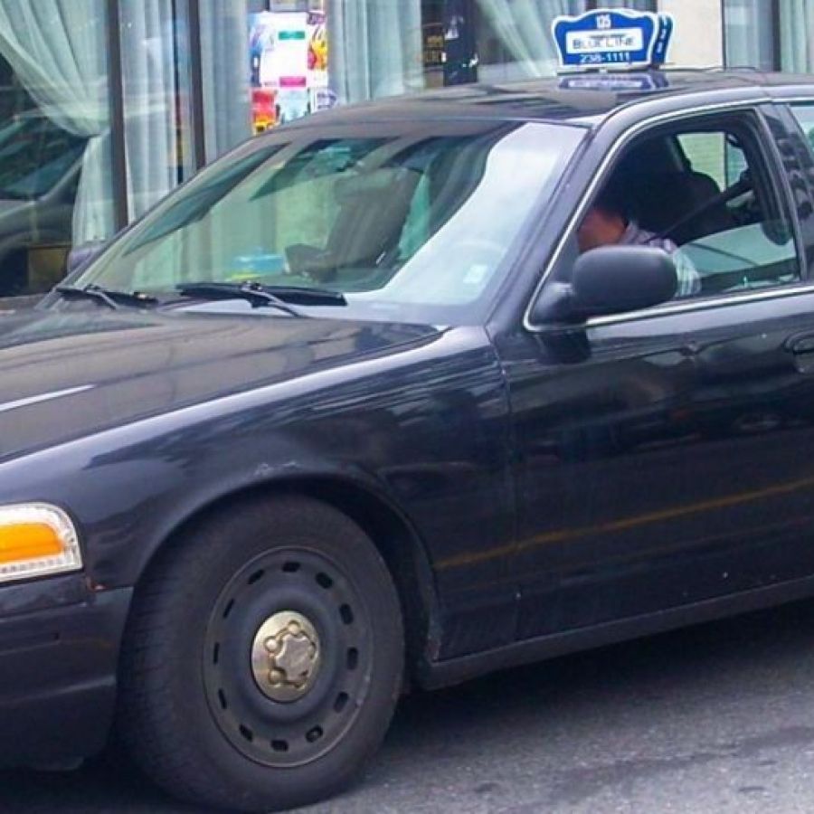 Ottawa Blue Line Taxi Cab